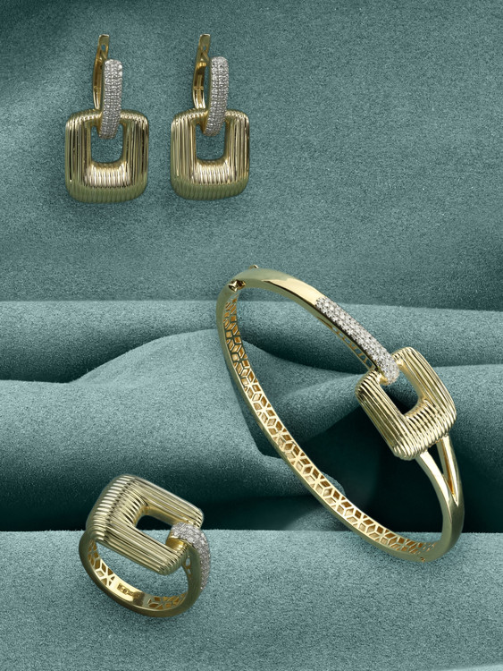 Серьги из лимонного золота 585 пробы c бриллиантами