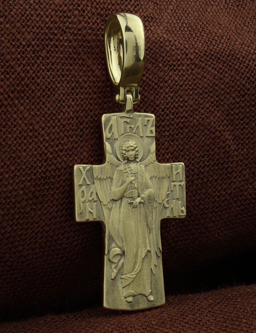 Крест из зелёного золота