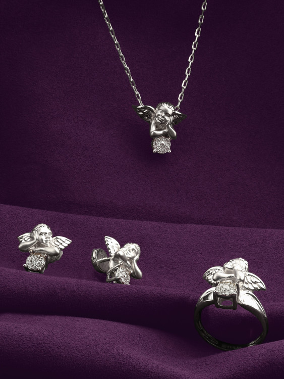 Серьги из белого золота 585 пробы c бриллиантами