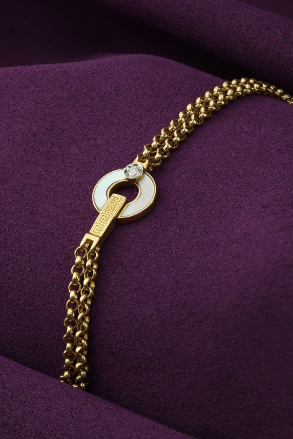 Браслет из лимонного золота c бриллиантами и перламутром