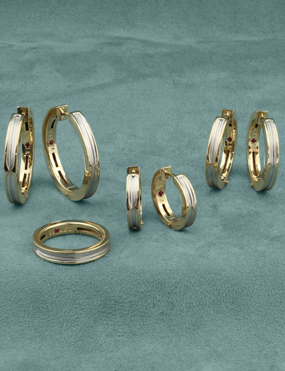 Серьги из лимонного золота c рубином