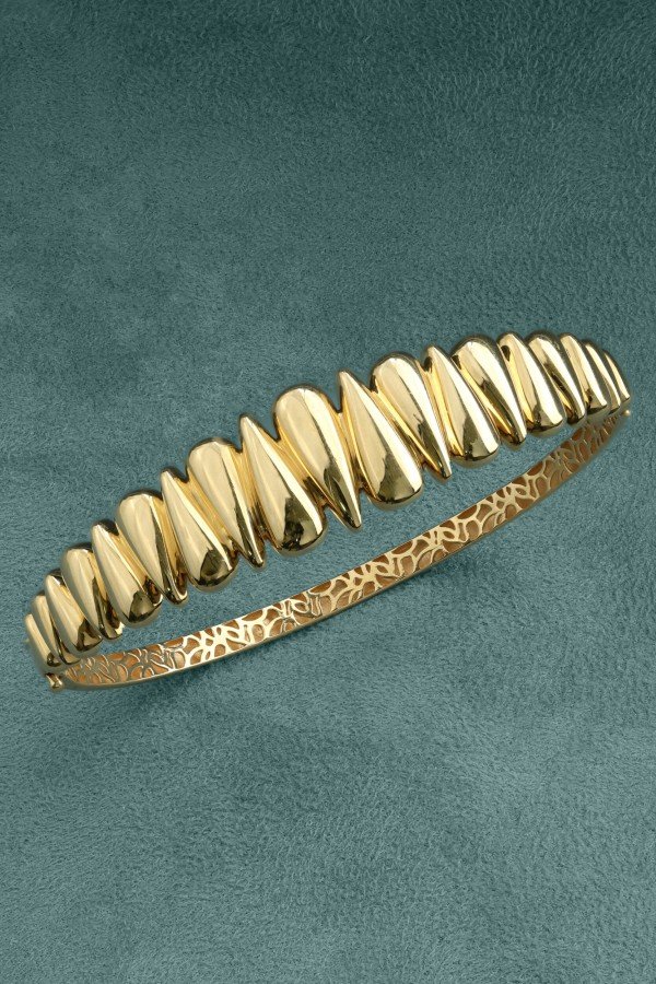 Браслет из лимонного золота