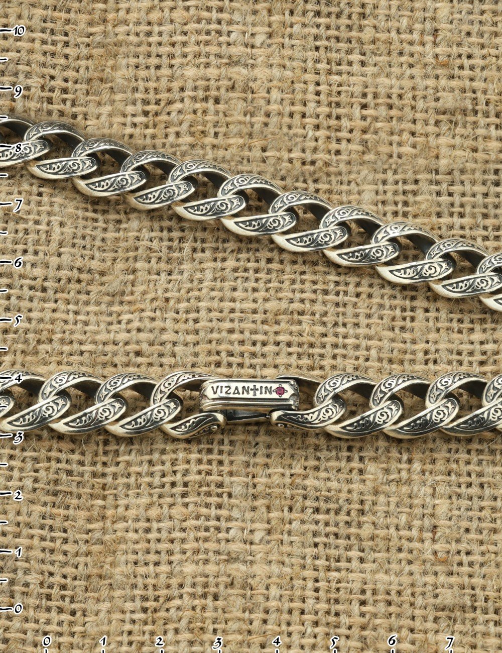 Цепь из серебра c рубином