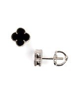 Серьги из белого золота c ониксом