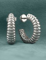 Серьги из белого золота