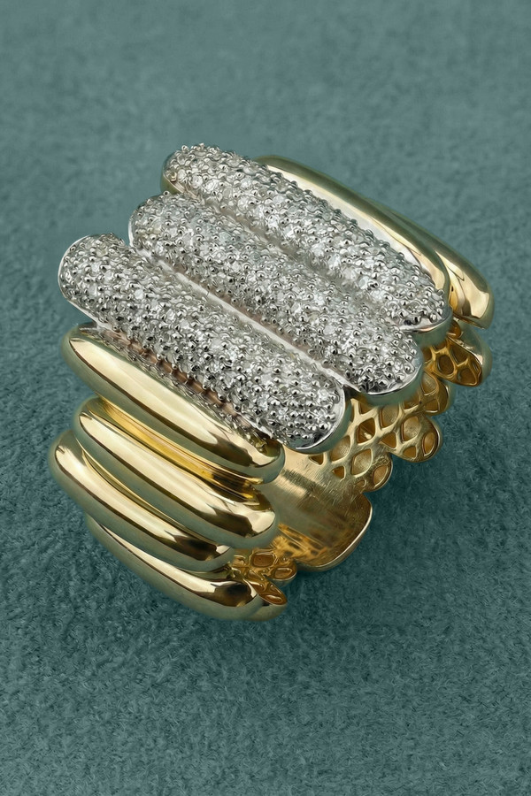 Кольцо из лимонного золота 585 пробы c бриллиантами