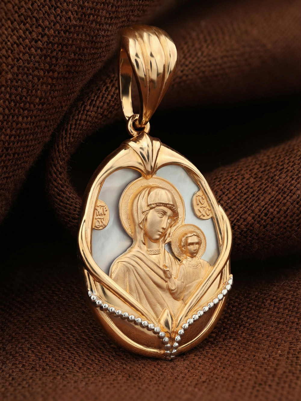Нательная икона из красного золота 585 пробы c перламутром