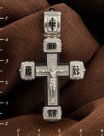 Крест из белого золота c эмалью, ониксом и эбеновым деревом