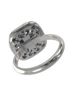 Кольцо из белого золота c бриллиантами и ониксом