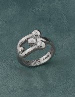 Кольцо из белого золота