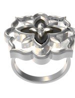 Кольцо из белого золота c ониксом и перламутром