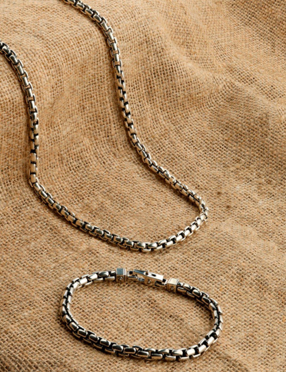 Браслет из серебра