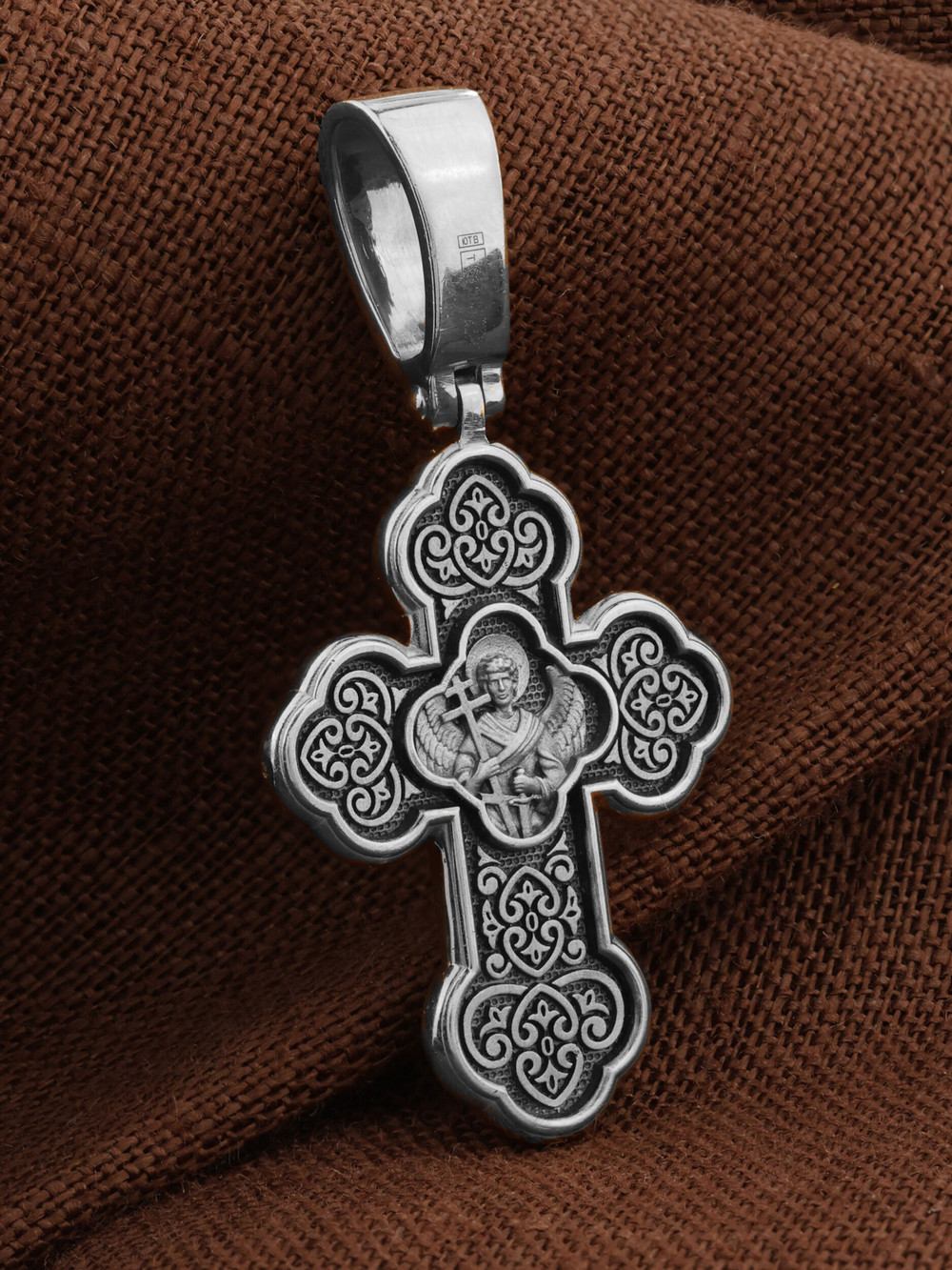 Крест из белого золота 585 пробы