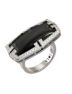 Кольцо из белого золота c бриллиантами, рубином и ониксом