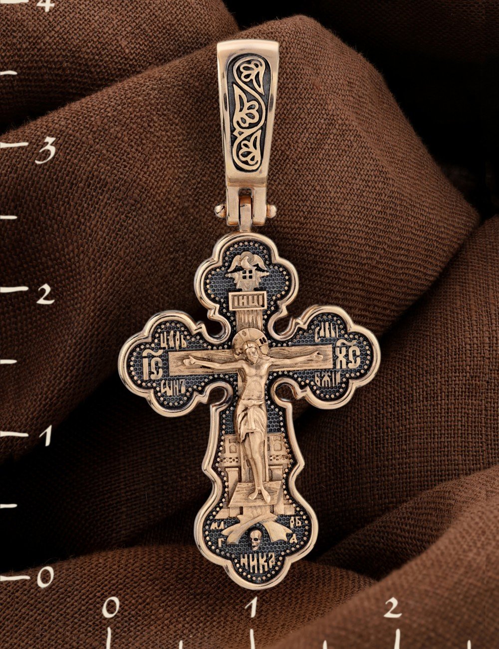 Крест из золота