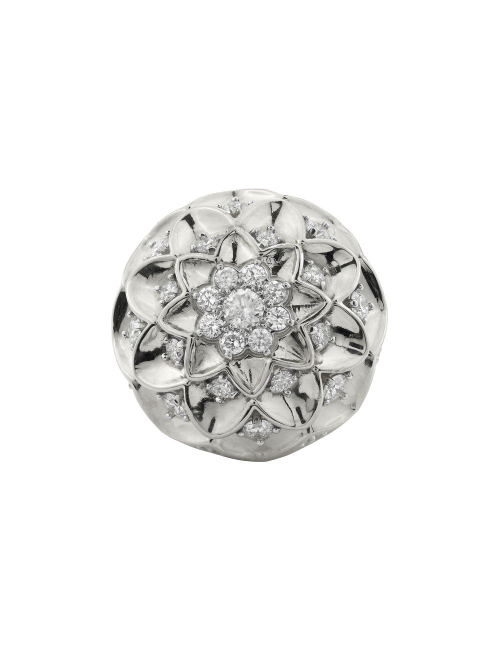 Кольцо из белого золота c бриллиантами