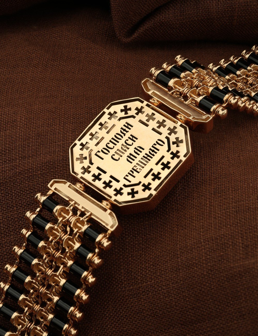 Браслет из золота c ониксом