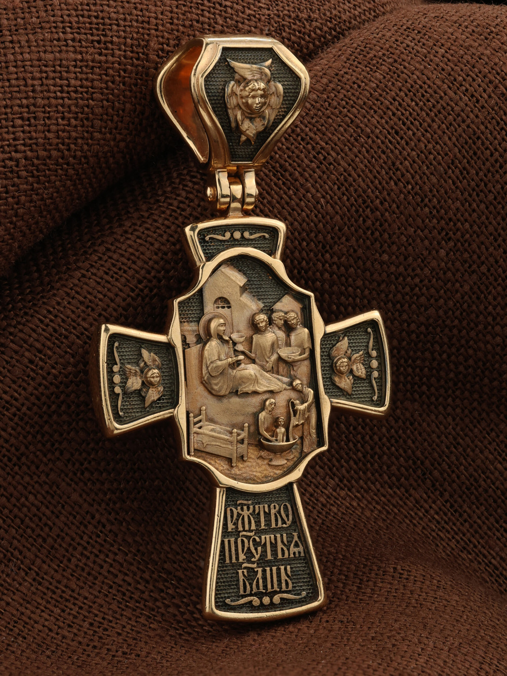 Крест из красного золота 585 пробы