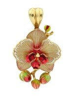 Подвеска из лимонного золота c эмалью