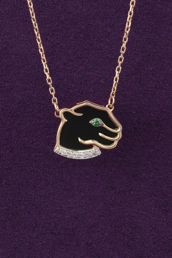 Колье из красного золота 585 пробы c бриллиантами, изумрудом и ониксом