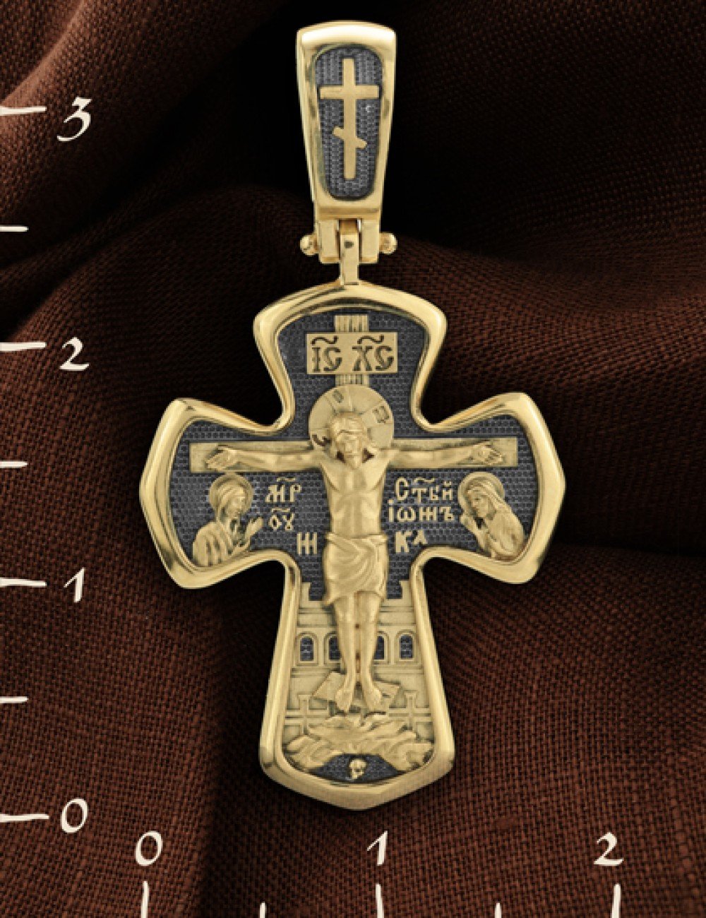 Крест из лимонного золота
