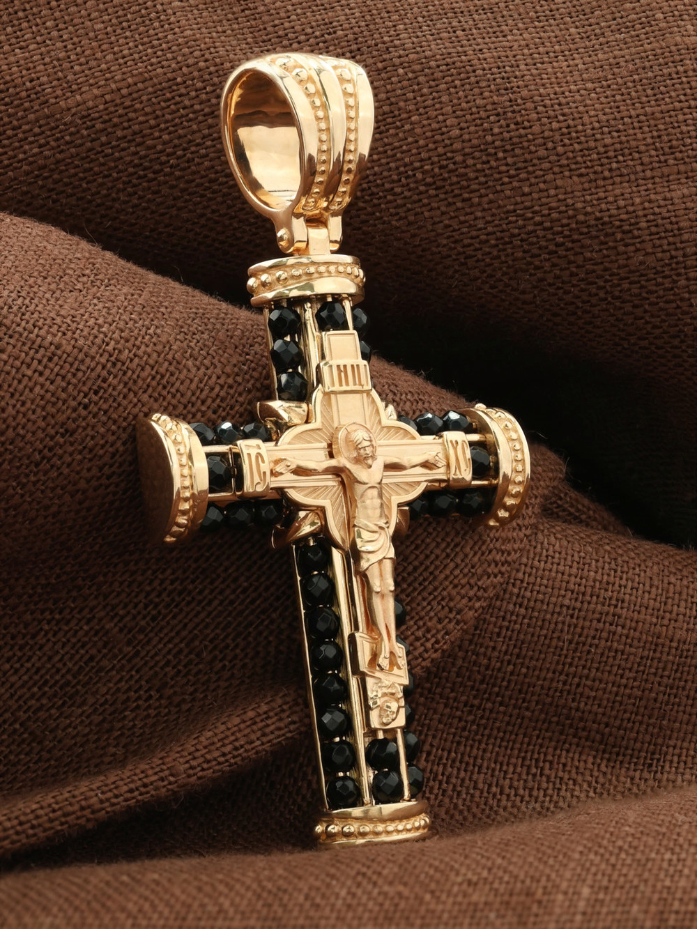 Крест из красного золота 585 пробы c ониксом