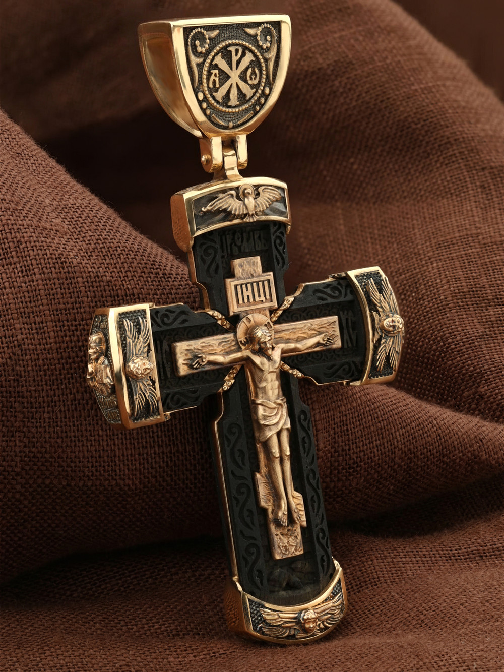 Крест из красного золота 585 пробы c эбеновым деревом