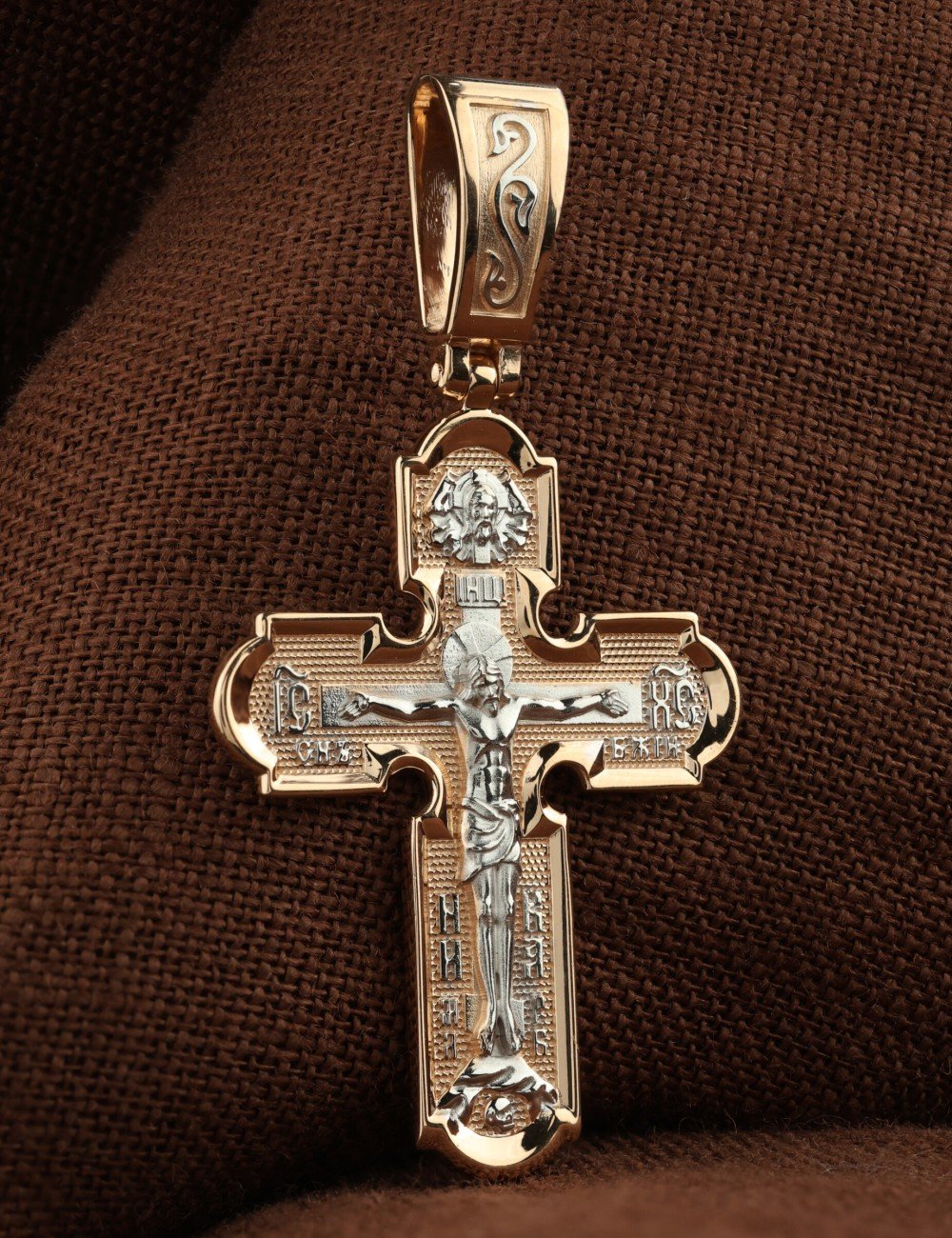 Крест из золота