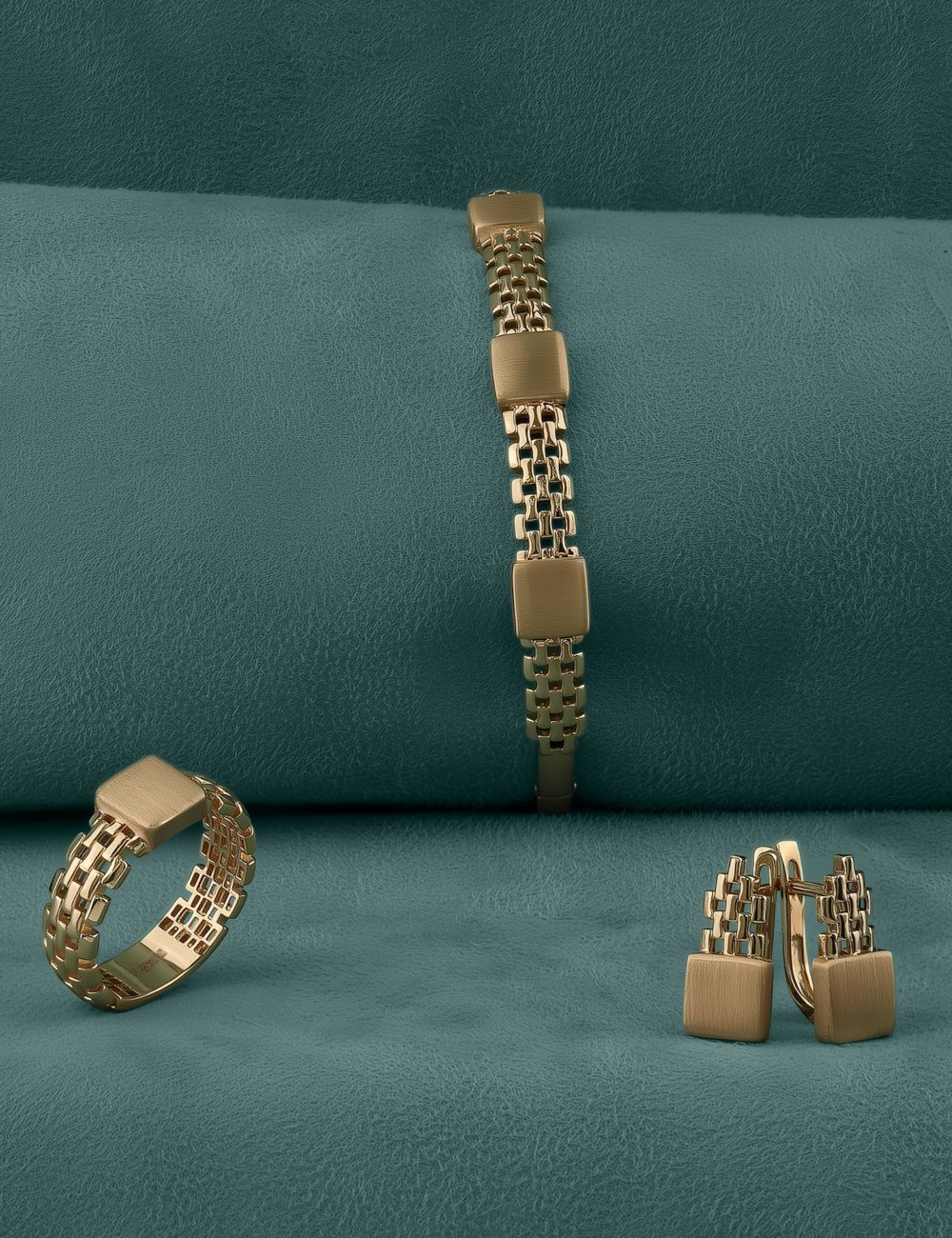 Браслет из золота