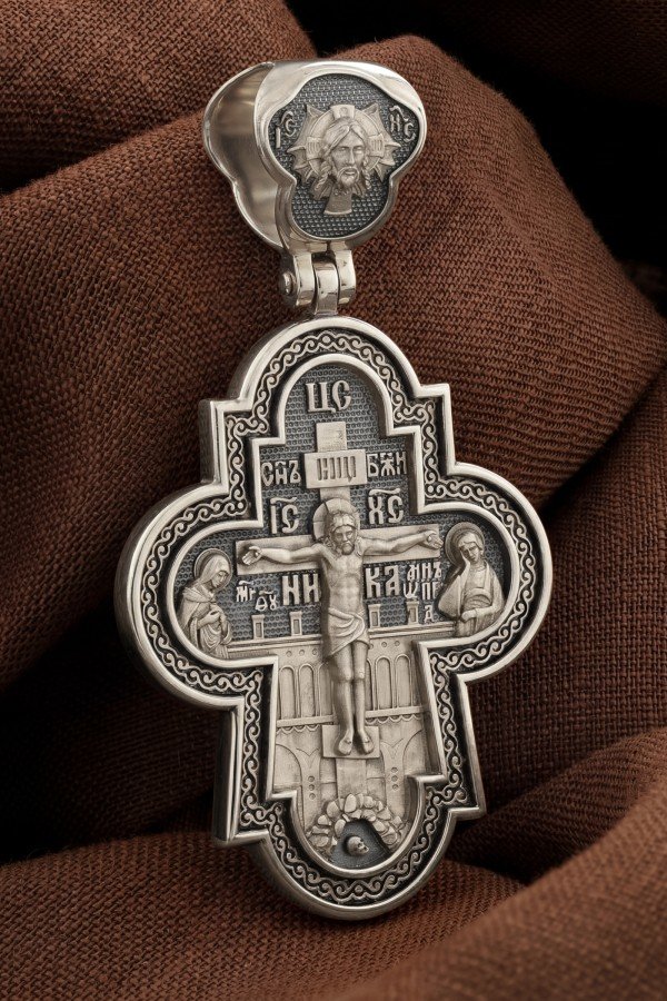 Крест из белого золота