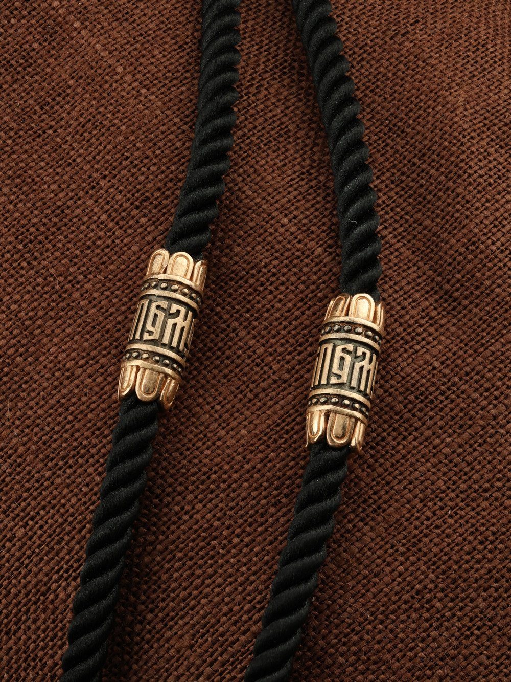 Цепь-шнурок шелк из красного золота 585 пробы c шёлковым шнурком