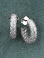 Серьги из белого золота