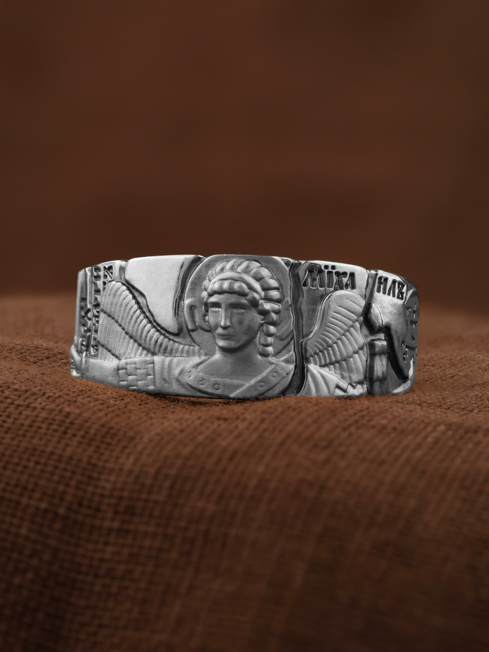 Кольцо из белого золота 585 пробы