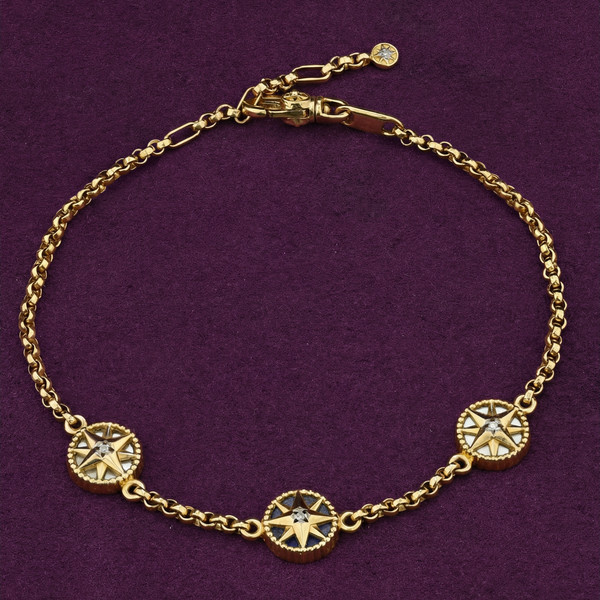 Браслет из лимонного золота 585 пробы c бриллиантами, лазуритом и перламутром