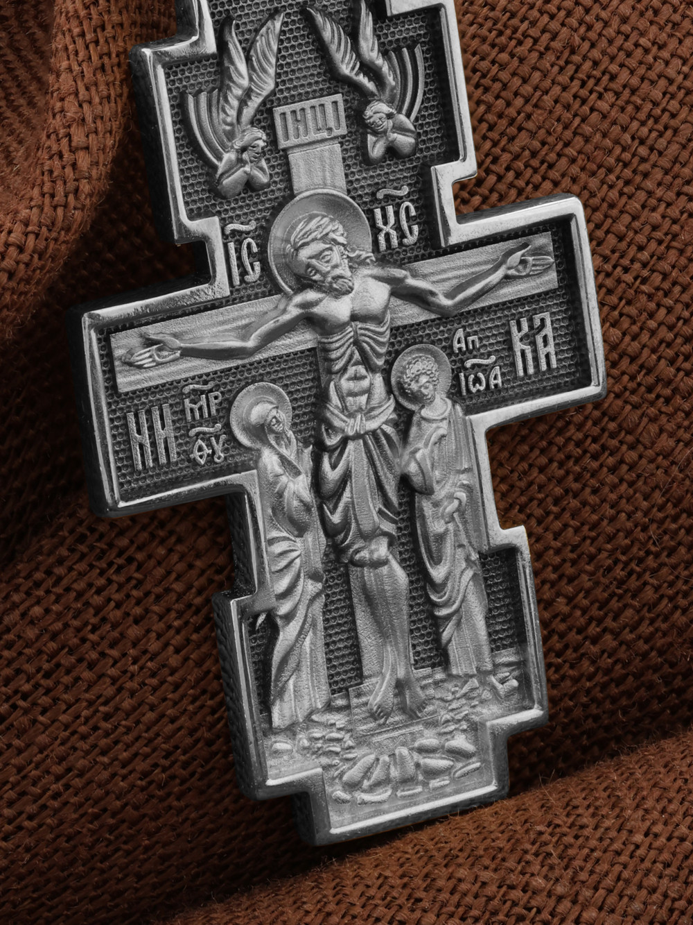 Крест из белого золота 585 пробы