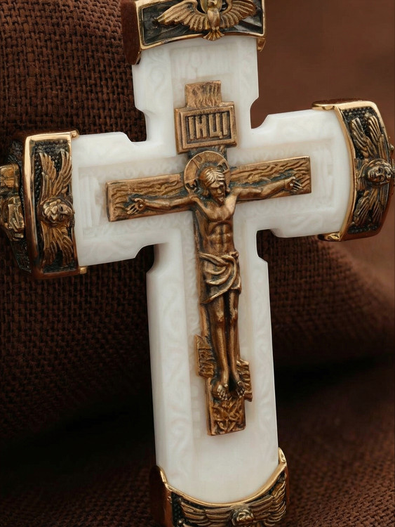 Крест из красного золота 585 пробы c бивнем мамонта