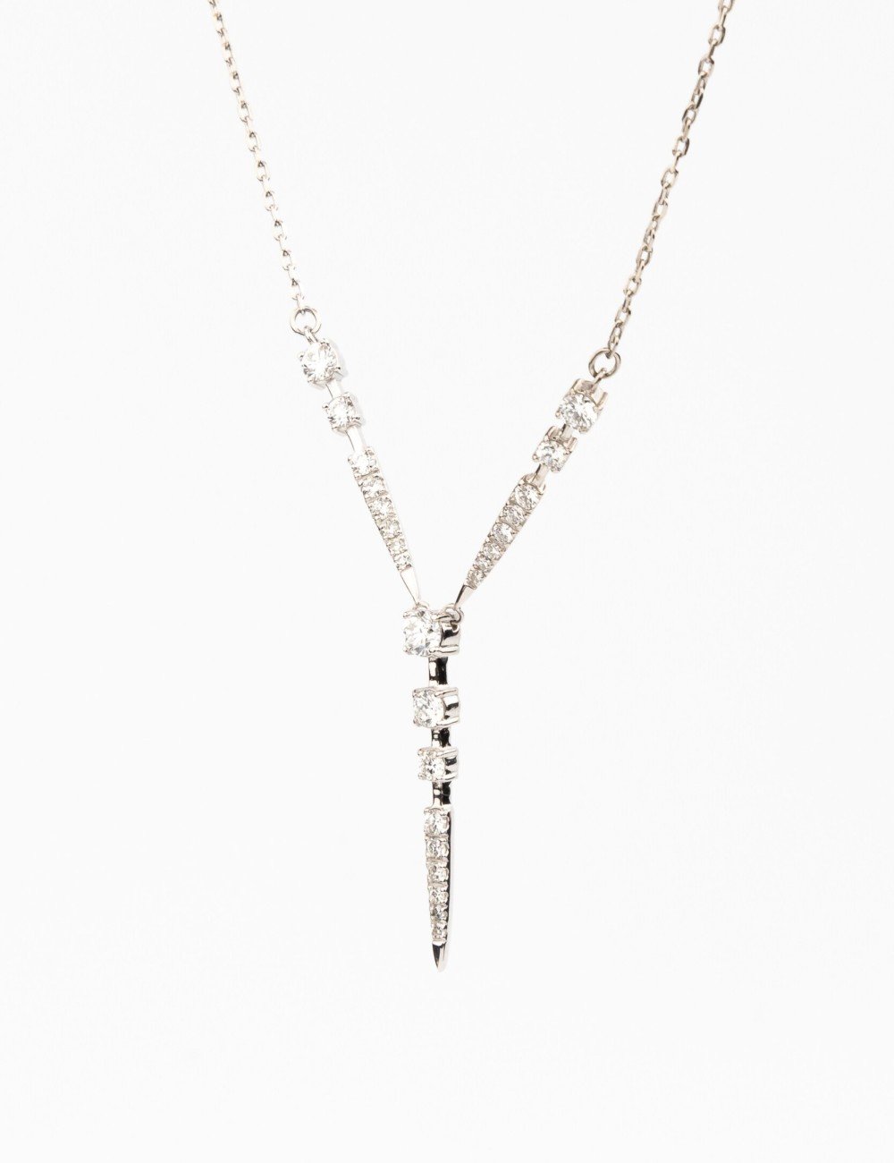 Колье из белого золота c бриллиантами