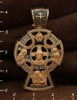 Крест из золота c эбеновым деревом