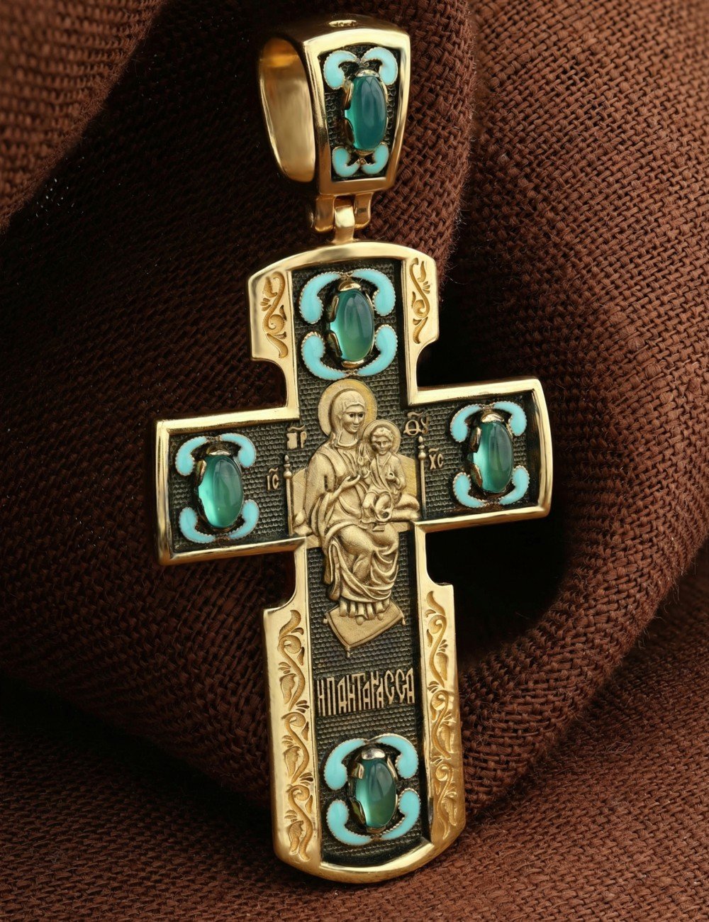 Крест из лимонного золота c эмалью и хризопразом