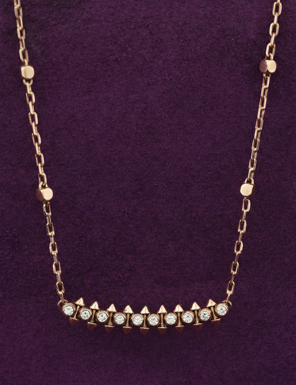 Колье из розового золота c бриллиантами