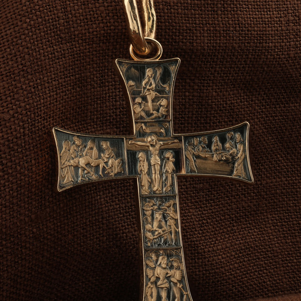 Крест из красного золота 585 пробы