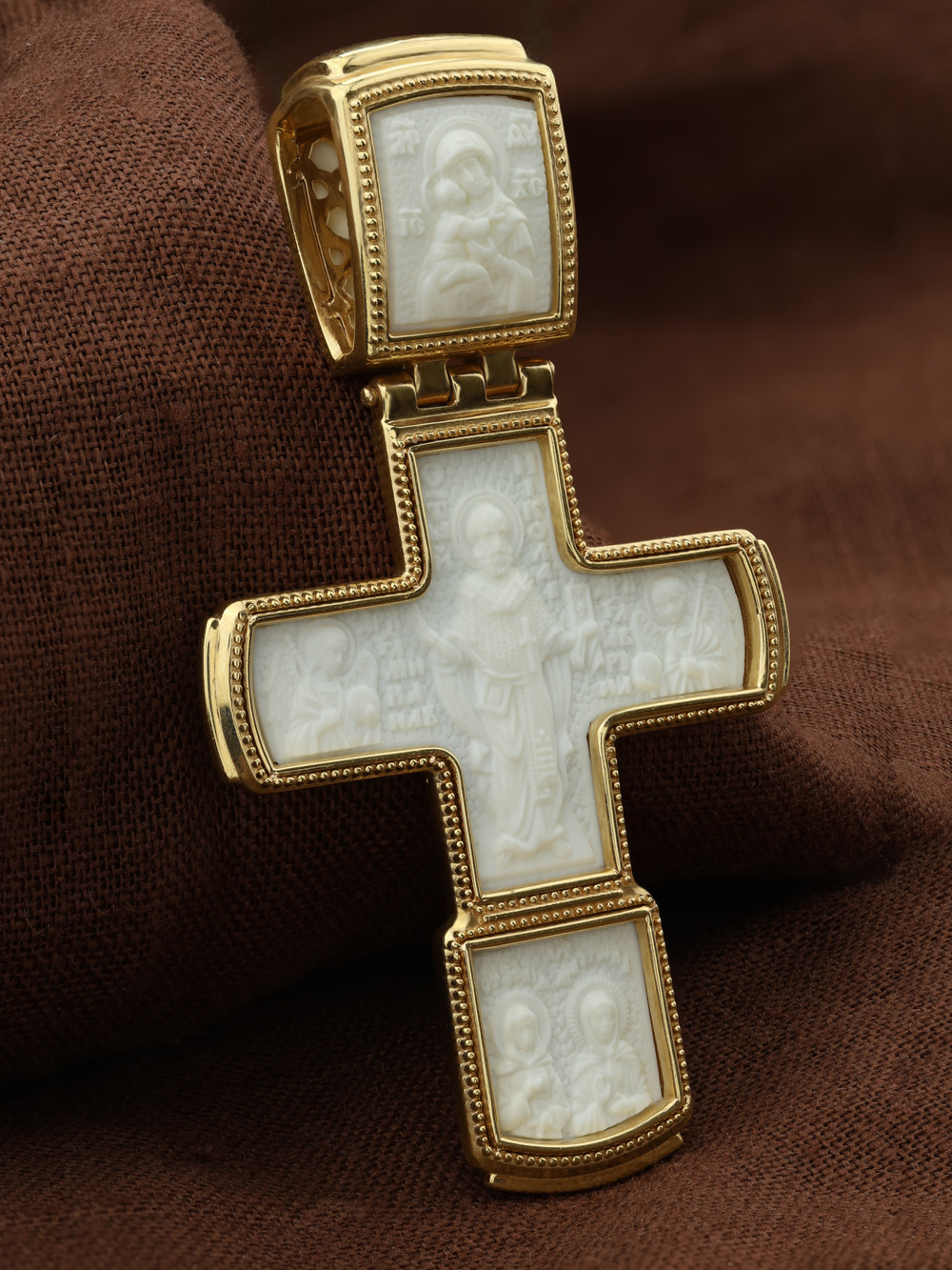 Крест из лимонного золота 585 пробы c бивнем мамонта