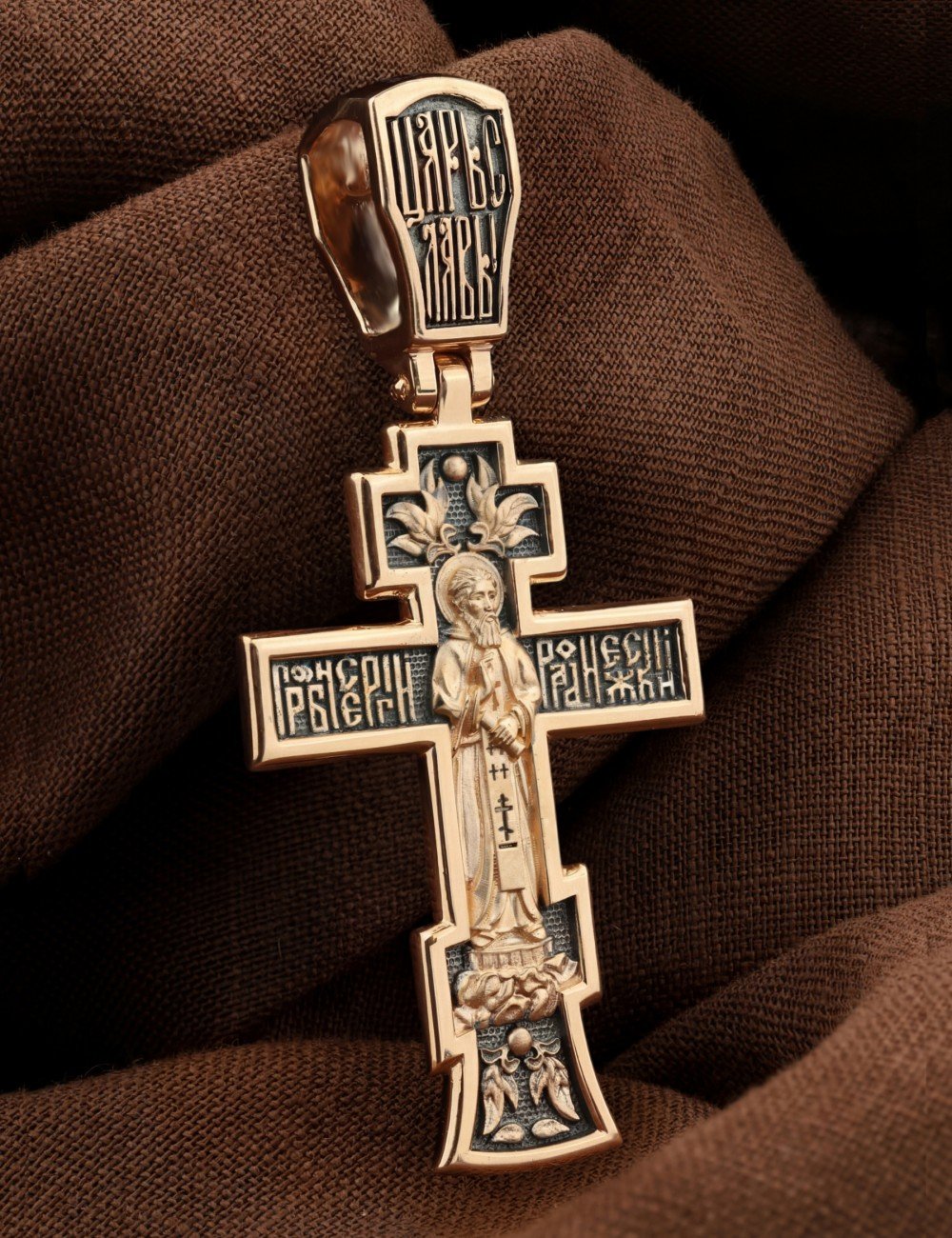Крест из золота