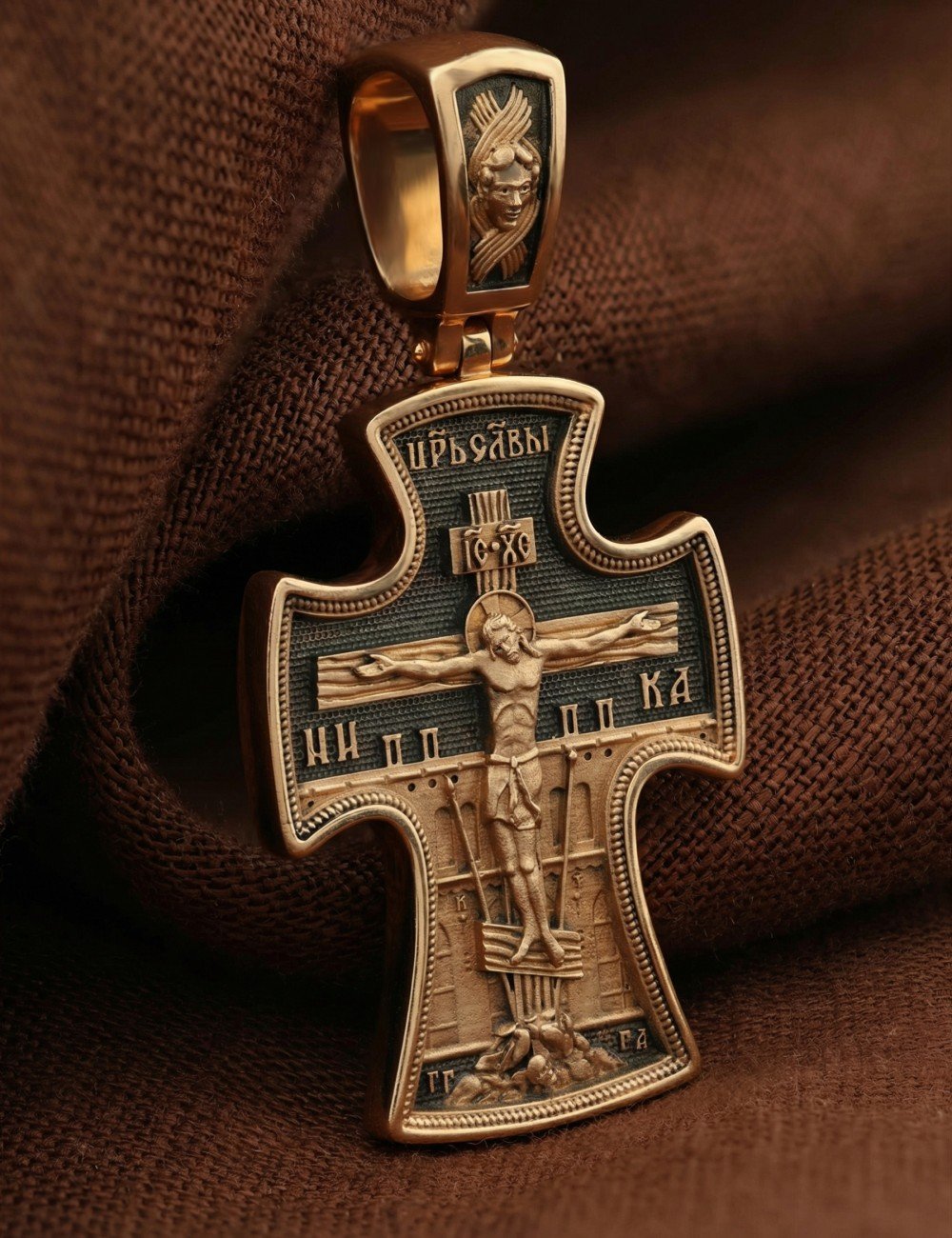 Крест из золота