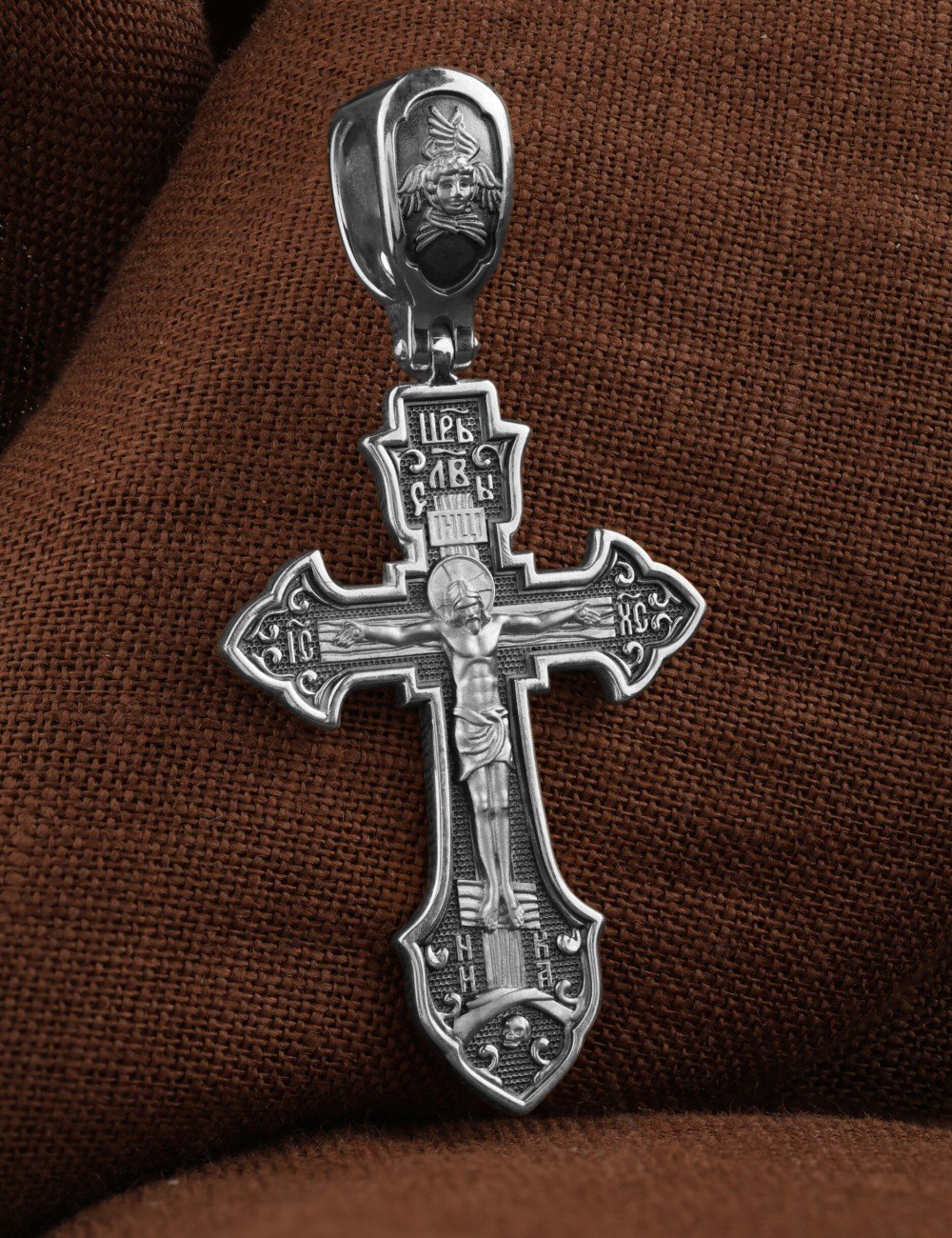 Крест из белого золота