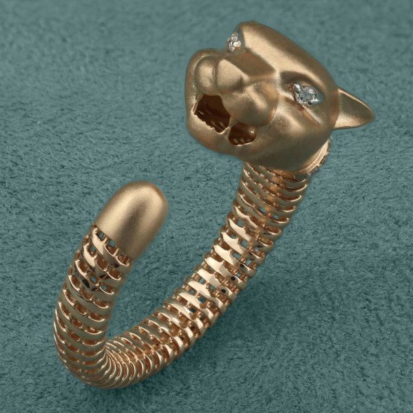 Кольцо из красного золота 585 пробы c бриллиантами