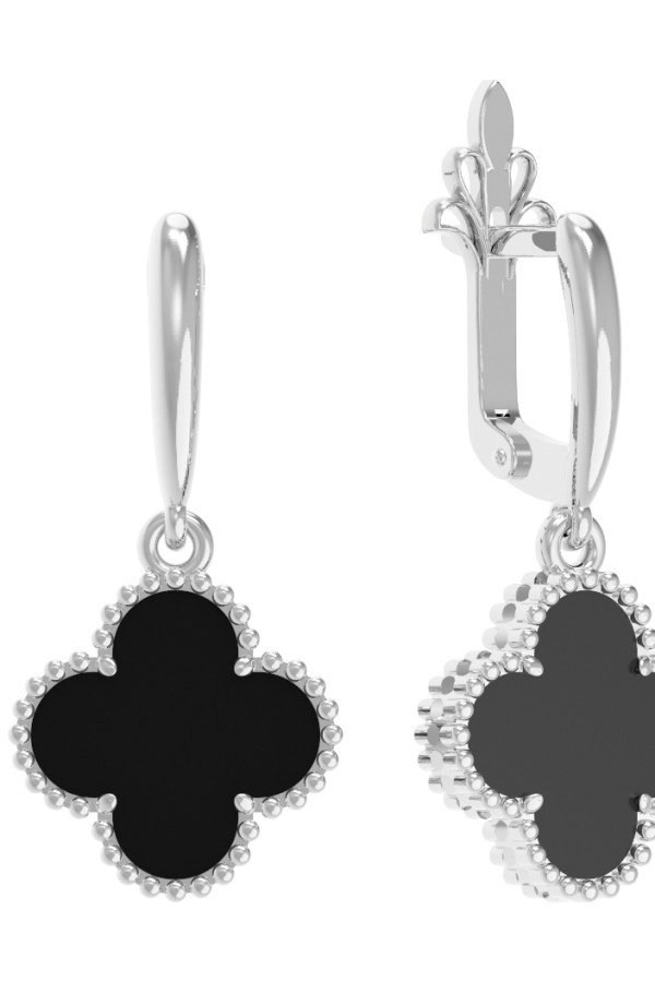 Серьги из белого золота c ониксом