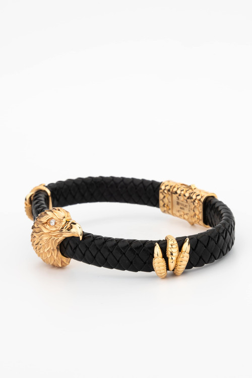 Браслет из красного золота 585 пробы c бриллиантами и кожаным шнурком