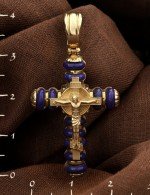 Крест из лимонного золота c лазуритом