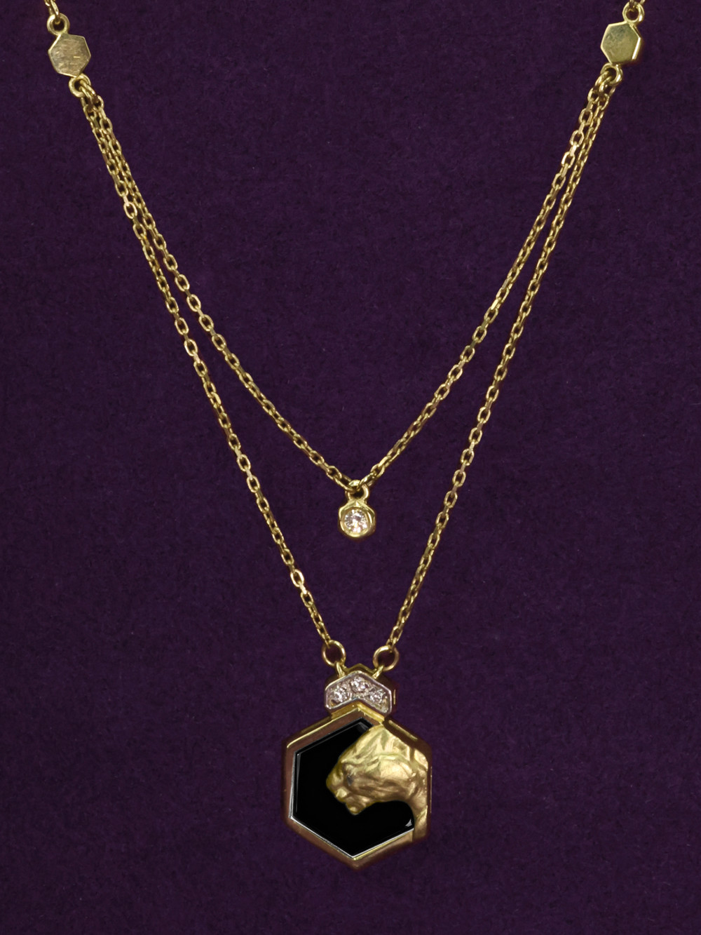Колье из лимонного золота 585 пробы c бриллиантами и ониксом